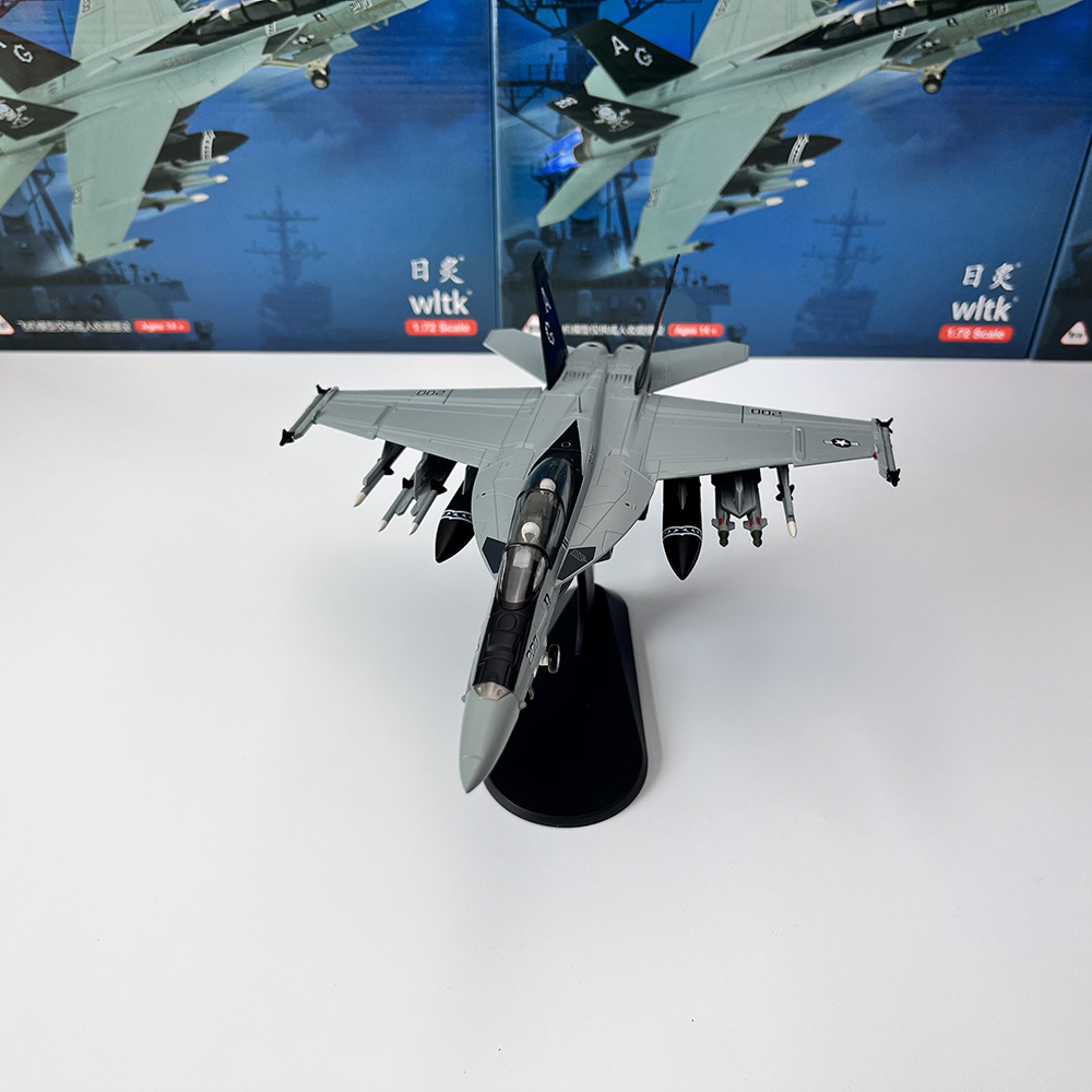 1/72 Schaal U.S. F/A-18F Horne - Model Kit Plane recensie en prijs